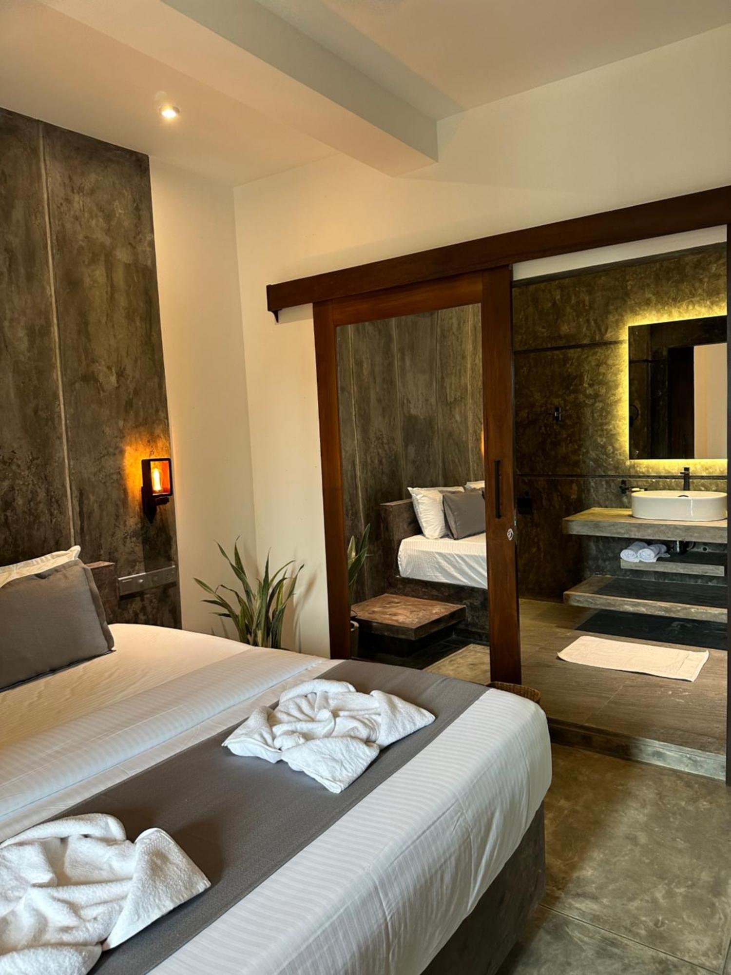 Ami Mirissa Hotel Eksteriør billede